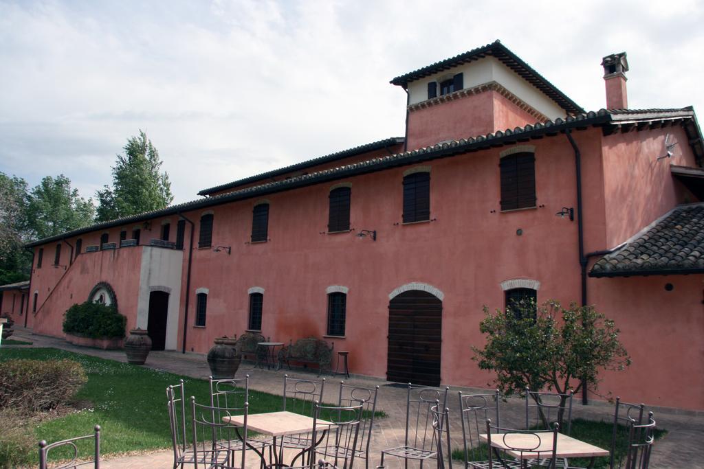 Agriturismo Il Molino Antico - 5 Girasoli Spoleto Kültér fotó