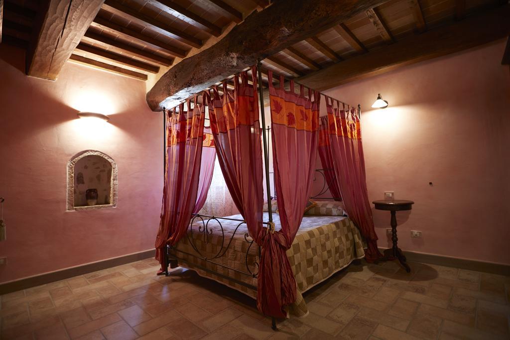 Agriturismo Il Molino Antico - 5 Girasoli Spoleto Kültér fotó